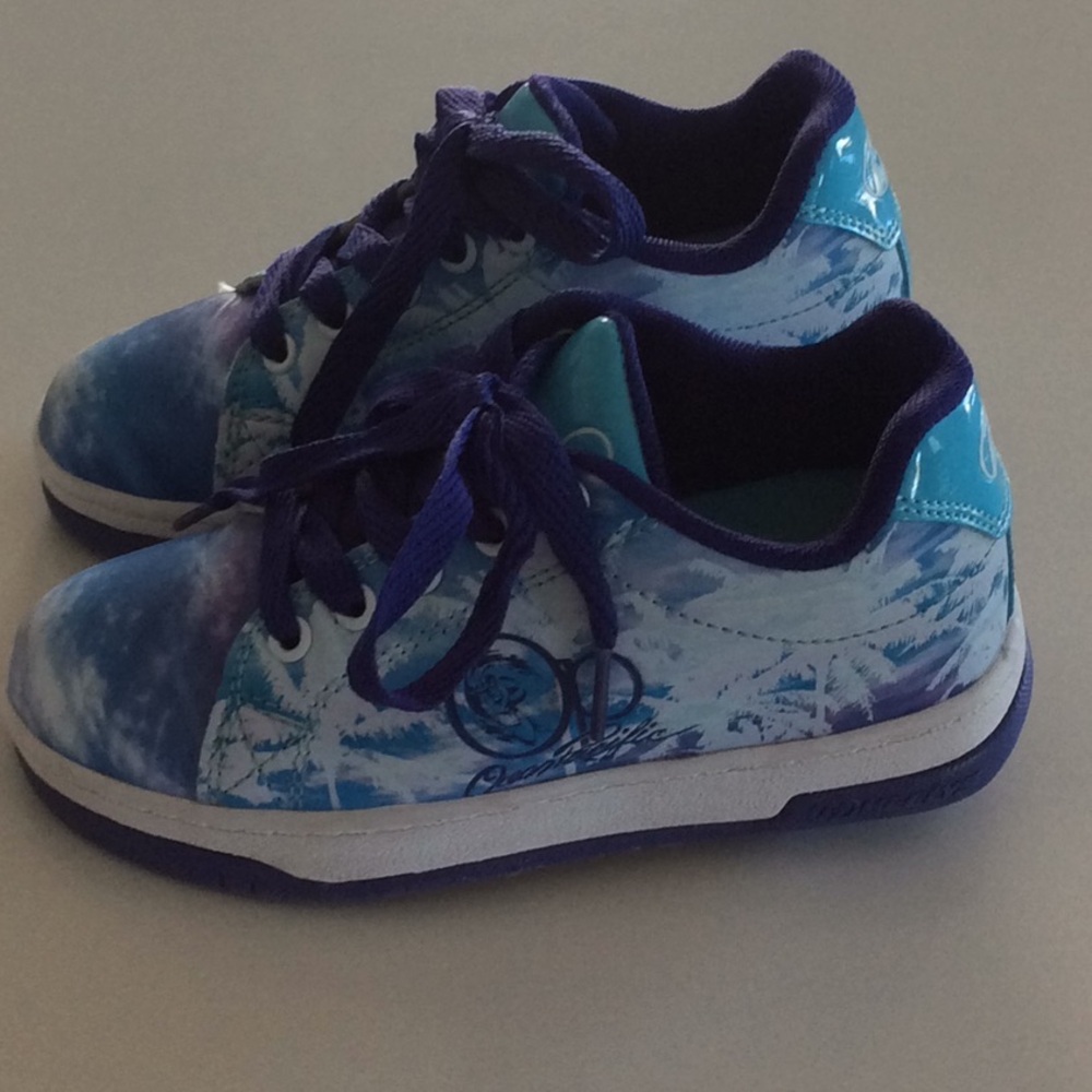 Girls youth wheeled skate sneakers